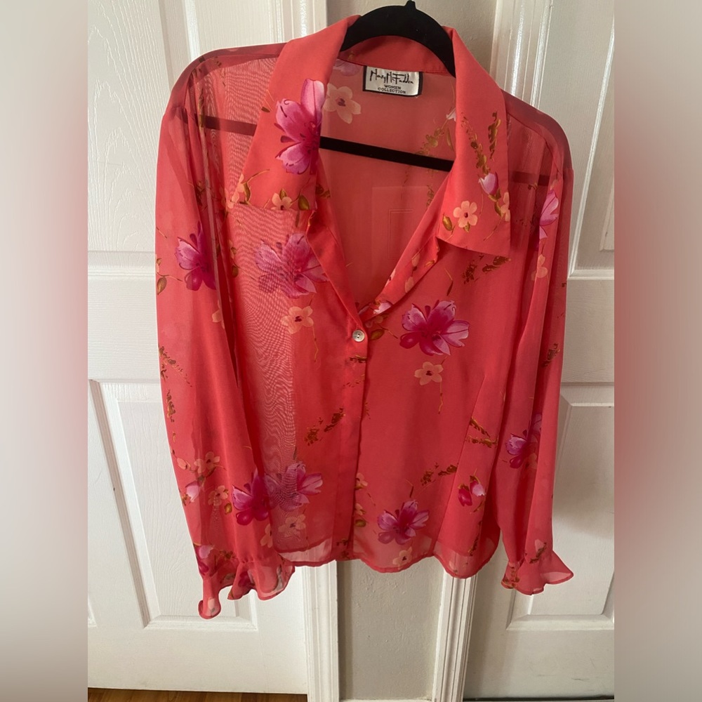 Vintage Blouse Women’s 2X. Mary McFadden Hawaiian Boho . One center button.Rare
